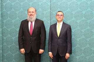 وزير الاستثمار يلتقي بجمهورية باكستان لبحث سبل تعزيز العلاقات الاقتصادية بين البلدين