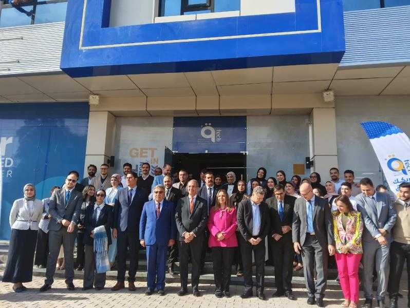 وزير الاتصالات : شركة قمم لتكنولوجيا المعلومات تصدر خدمات التعهيد للسعودية ولديها 400 متخصص فى تكنولوجيا المعلومات