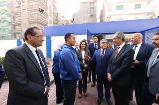 وزير الاتصالات يتابع سير العملية التعليمية بمدرسة We للتكنولوجيا التطبيقية بالمنصورة