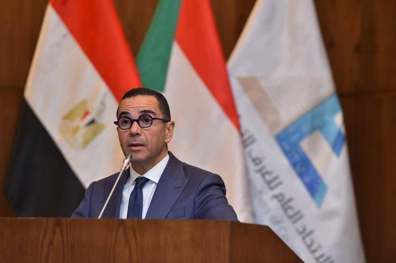 حسن الخطيب وزير الاستثمار 