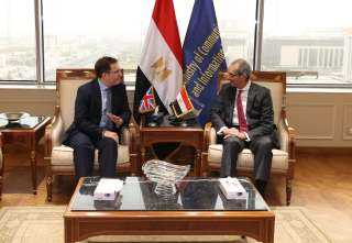 عمرو طلعت يسعى لجذب استثمارات من المملكة المتحدة في صناعة التعهيد وتكنولوجيا المعلومات