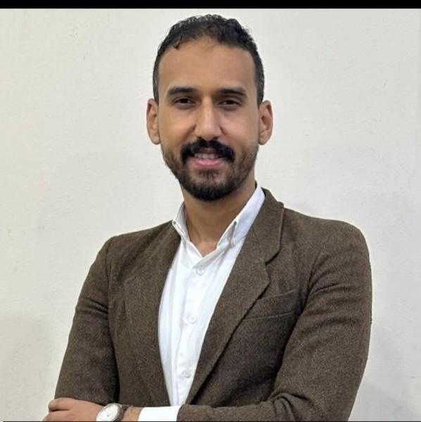 «تروما الصحافة الاقتصادية».. كيف تصنع الأزمات المالية صدمة نفسية خفية داخل غرف الأخبار؟