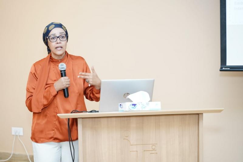 الدكتورة هبه صالح 