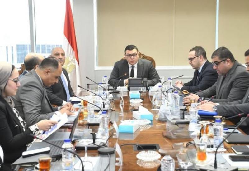 وزير الأسكان يبحث عن ععد من الملفات المشتركة مع اللواء ناصر فوزي رئيس المركز الوطني لاستخدامات أراضي الدولة التابع لمجلس الوزراء