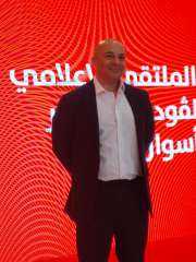 أيمن السعدني.. القيادي الملهم الذي جمع بين التنظيم والتكنولوجيا من قلب ڤودافون مصر إلى صدارة الشؤون الخارجية