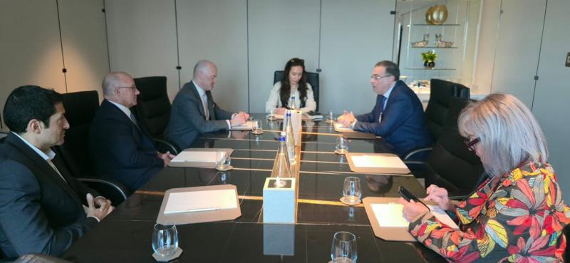 التقى المهندس حاتم نبيل، رئيس الجهاز المركزي للتنظيم والإدارة، السيد Simon de Montfort Walker، نائب رئيس شركة Oracle للتطبيقات الصناعية