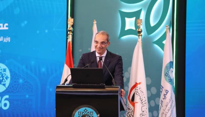 وزير الاتصالات: اتفاقية الترددات الجديدة تاريخية وغير مسبوقة منذ 30 عامًا وتوفر للدولة 3.5 مليار دولار