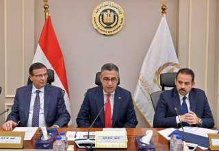 اتفاق ثلاثي بين  ” التموين ”  و ” الزراعة ” وجهاز مستقبل مصر لاستيراد الدواجن المجمدة وطرحها بالمنافذ قبل شهر رمضان