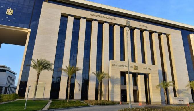 وزارة العمل :  التفتيش على 2476 منشأة يعمل بها 62,196 عاملًا خلال أسبوع