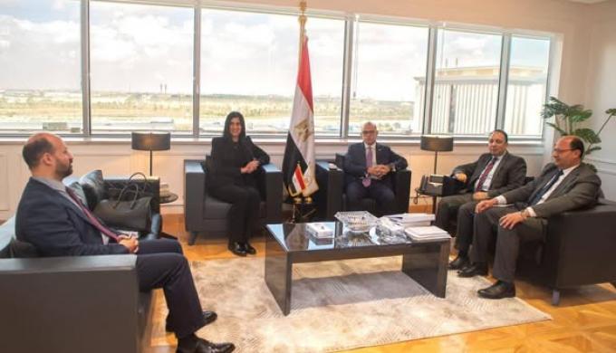 وزير الاستثمار يناقش تطوير آليات عمل صندوق مصر السيادي لتعزيز كفاءة إدارة الأصول