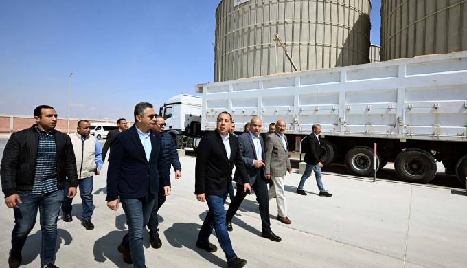” مدبولي ” : الدولة وبتوجيهات من فخامة الرئيس نجحت خلال السنوات الماضية في بناء منظومة متطورة لتخزين الحبوب تعتمد على أحدث التكنولوجيات العالمية