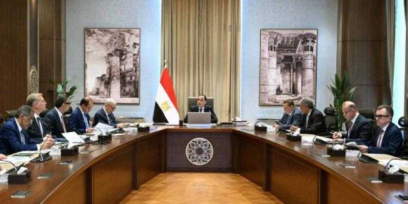 ” الوزراء ” : السياسة النقدية ملتزمة بالعمل على خفض التضخم وضمان مرونة سعر الصرف