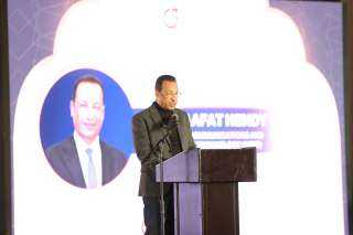 رأفت هندى :  تذليل التحديات امام المستثمرين وتوفير المزيد من الحوافز الداعمة لصناعة التعهيد