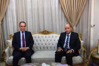 العمل والإعلام.. شراكة وعي من أجل بناء الإنسان”.. وزير العمل يستقبل رئيس الهيئة الوطنية للإعلام