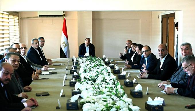 ”مدبولى ” : تطوير وتنظيم أسواق الجملة يعد أحد المحاور الرئيسية لضبط حركة تداول السلع