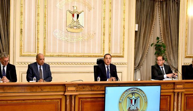 ” مدبولى ” : يتم احتواء أزمة سلعة ”الطماطم” التي نجمت عن ظروف طارئة في محصول بعض محافظات الصعيد