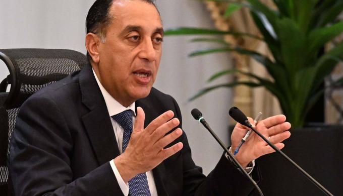 ” مدبولى ” : زيادة الحد الأدنى للأجور  1000 جنيه وهو ما يزيد بنسبة 21 % عن العام الماضى