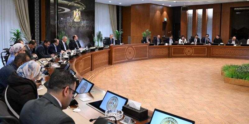 رئيس الوزراء : نعمل وفق منظومة متكاملة لتقليل فاتورة استيراد المحروقات