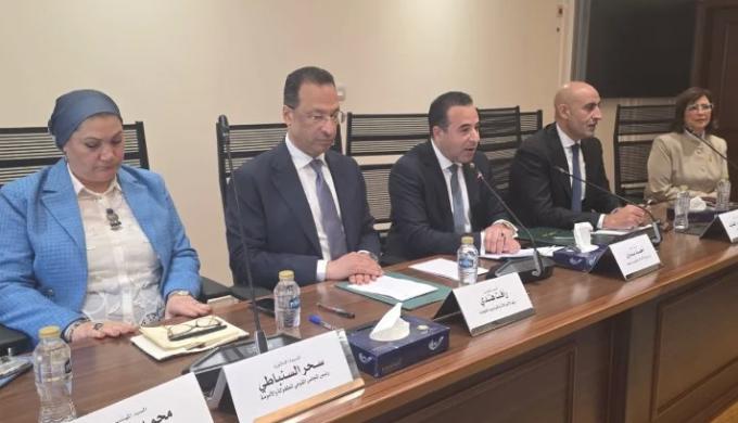 ” الاتصالات ” تعتزم طرح شريحة “أبوية” لاستخدامات الأطفال للمحمول خلال أيام