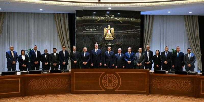 رئيس الوزراء يشهد توقيع عقد إنشاء مشروع ”إندوراما مصر للأسمدة” بالمنطقة الاقتصادية لقناة السويس