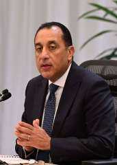 ” مدبولي ” : زيادة سعر استلام أردب القمح 300 جنيه عن العام الماضي