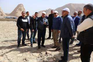 إقامة مشروعات لتوليد الكهرباء من طاقة الرياح بمنطقة جبل الجلالة بالسويس