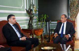 وزير الخارجية يستقبل رئيس هيئة الشراء الموحد لبحث تعزيز التعاون في مجال الأمن الصحي ودعم نفاذ الدواء المصري إلى الأسواق الأفريقية