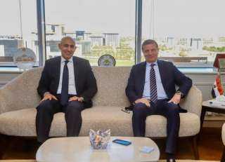 وزيرا ”الزراعة” و”التعليم” يبحثان آليات تعزيز التعاون للتوسع في مدارس التكنولوجيا التطبيقية في المجال الزراعي