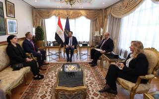 وزير الاتصالات يبحث مع «إنتل» تعزيز التعاون في البنية التكنولوجية وبناء القدرات الرقمية والذكاء الاصطناعي