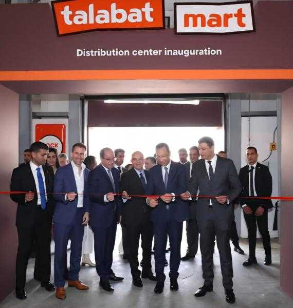 وزير الاتصالات يفتتح أكبر مركز توزيع للتجارة السريعة في الشرق الأوسط وشمال أفريقيا لشركة طلبات مصر