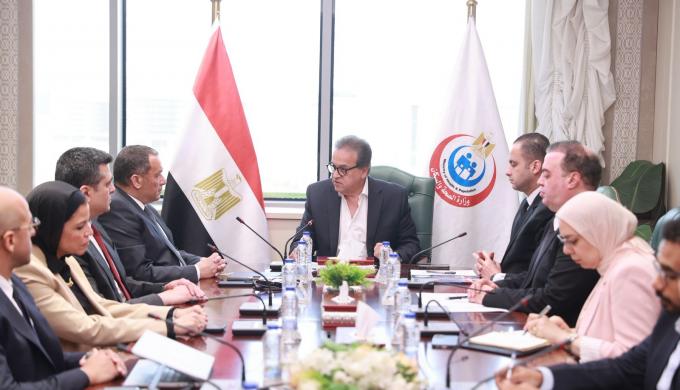وزير الصحة يبحث التعاون الرقمي مع شركة اورنج مصر لتطوير المنظومة الصحية