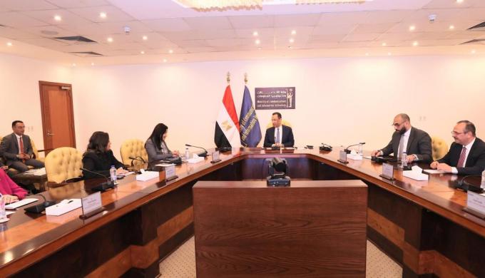 وزير الاتصالات يبحث مع برنامج الأمم المتحدة الإنمائي تعزيز الشراكة في التحول الرقمي والذكاء الاصطناعي