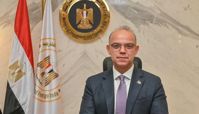 محمد فريد :  1.1 مليار جنيه استثمارات، و52 مشروعًا صغير ومتوسط صناعيًا ، ونحو 2800  فرصة عمل مباشرة