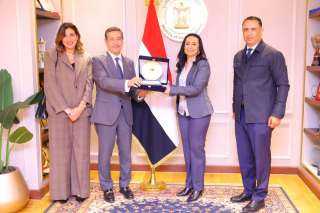 ” التضامن” و ” التعمير والاسكان ” يشهدان توزيع عدد من الأجهزة التعويضية لطلاب الجامعات من ذوي الإعاقة