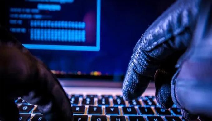 ” تنظيم الاتصالات” : إتاحة المواقع الحكومية والتعليمية مجانًا