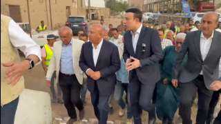 كامل الوزير يتفقد محور أبوتيج – ساحل سليم ويوجه بسرعة الإنجاز