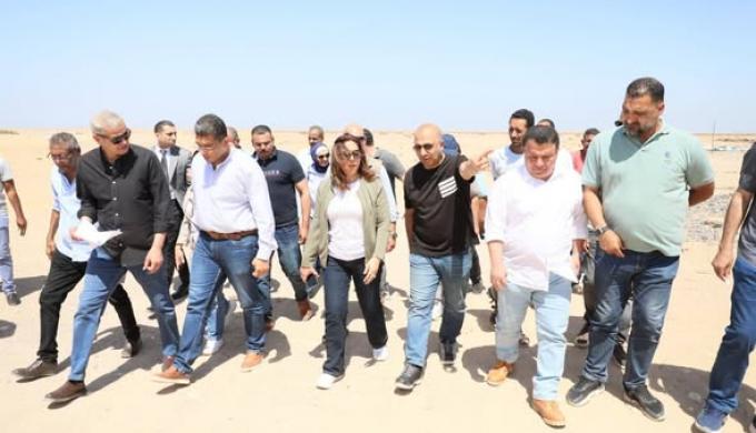 وزيرة التنمية المحلية والبيئة تقوم بزيارة ميدانية لمحافظة البحر الأحمر لمتابعة عدد من المشروعات البيئية والتنموية