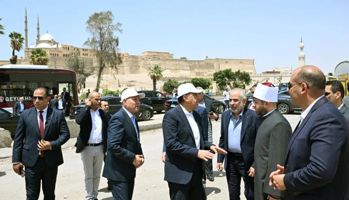 ” مدبولي ”  يوجه بوضع تصور متكامل يظهر القيمة الحضارية والتاريخية لمنطقة مسجد المسبح لتكتمل مع أعمال مشروع القاهرة التاريخية