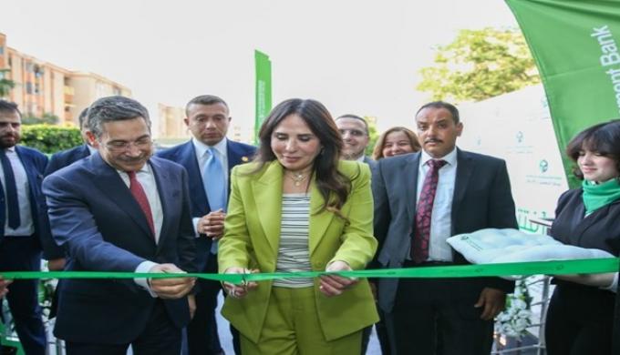 راندة المنشاوي تفتتح مركز الإسكان المتخصص التابع لبنك التعمير والإسكان بالقاهرة الجديدة