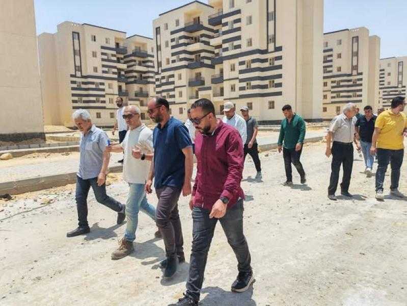 وزيرة الإسكان تتابع الموقف التنفيذي لعدد من المشروعات السكنية بمدن 6 أكتوبر والعبور الجديدة وحدائق أكتوبر