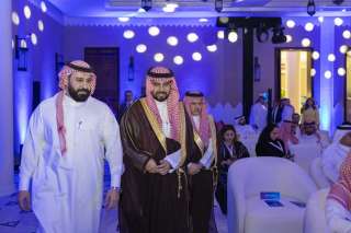 ” زوم ”  تطلق مركز بيانات جديداً في المملكة العربية السعودية لدعم الذكاء الاصطناعي والتحول الرقمي