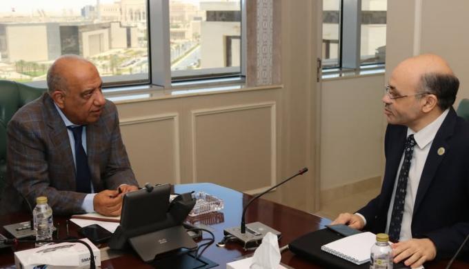 وزير الكهرباء يجتمع برئيس هيئة المواد النووية لمتابعة الموقف التنفيذي وتطور الأعمال في مشروعات الكيانات الاقتصادية للاستفادة من المواد الأرضيّة والعناصر النادرة المصاحبة للخامات النووية