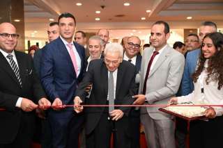 وزير الصناعة يفتتح معرض تكنوبرنت الدولي الثالث عشر المتخصص في صناعات الطباعة والتغليف