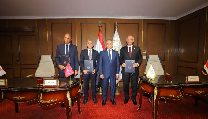 بنك مصر يوقع بروتوكول تعاون مع ”وزارة العدل” بالتعاون مع شركة ”إي فاينانس” لدعم منظومة التحصيل الإلكتروني