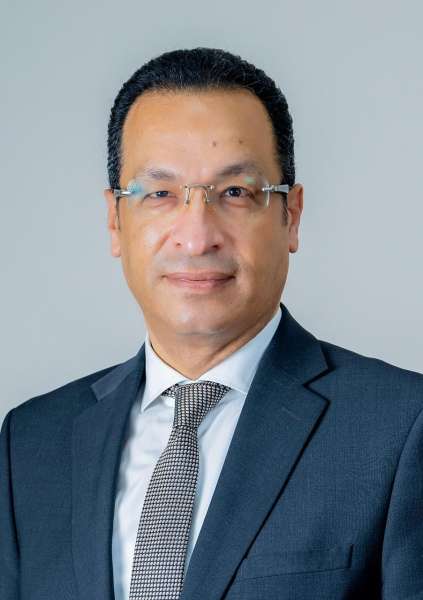 المهندس رأفت هندى وزير الاتصالات وتكنولوجيا المعلومات