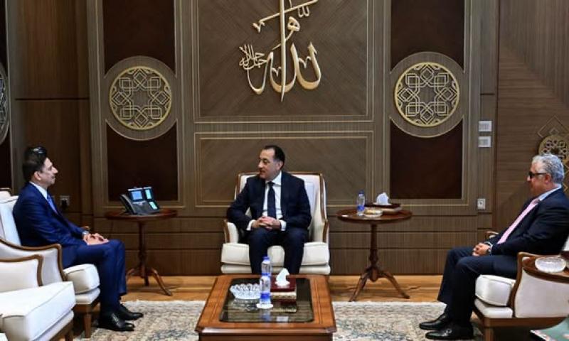 التقى اليوم الدكتور مصطفى مدبولي، رئيس مجلس الوزراء برئيس مجلس إدارة مجموعة موانئ دبي العالمية 