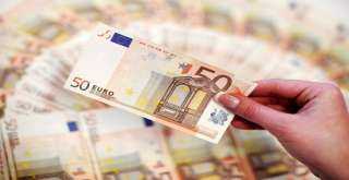 سعر اليورو مقابل الجنيه اليوم الأحد في البنوك المصرية