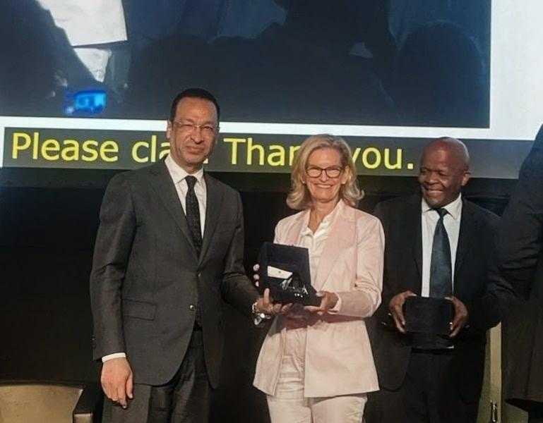 مصر تتسلم رئاسة منتدى القمة العالمية لمجتمع المعلومات 2026 في جنيف