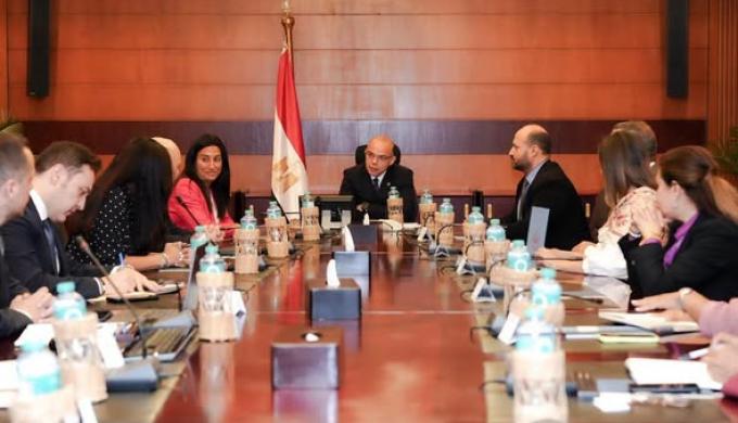 محمد فريد : الدولة حريصة على جذب الاستثمارات النوعية في قطاع الرعاية الصحية