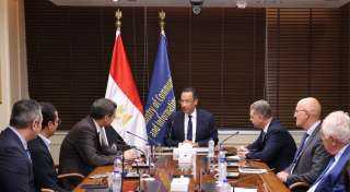 وزير الاتصالات يبحث مع « سيستمز ليمتد » خطط التوسع في مصر وتحويل مركزها إلى ثاني أكبر مراكزها عالميًا